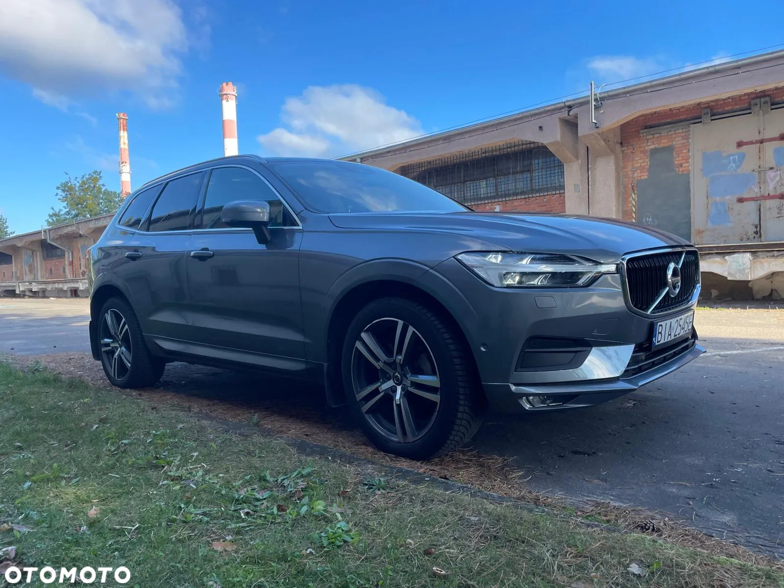 Volvo XC 60 T6 AWD Momentum - 5