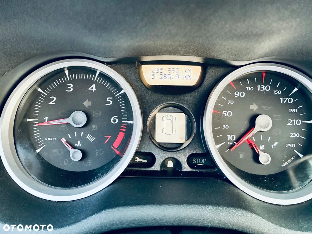 Renault Megane 2.0 Turbo Privilege - 12