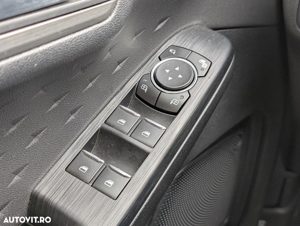 Ford Kuga 2.5 Duratec PHEV Titanium X - 17