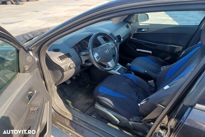 Dezmembrez Opel Astra H [facelift] [2005 - 2015] wagon 1.7 CDTI MT (1 - 6