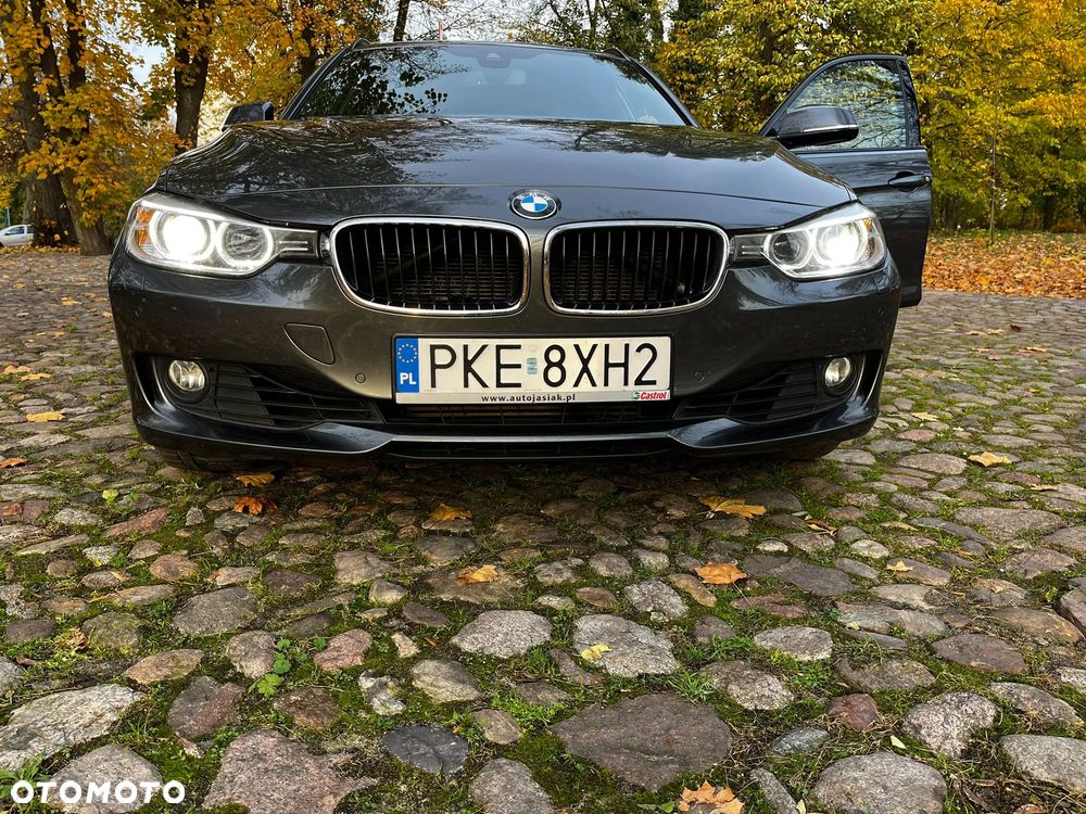 BMW Seria 3 325d Sport-Aut Sport Line - 15
