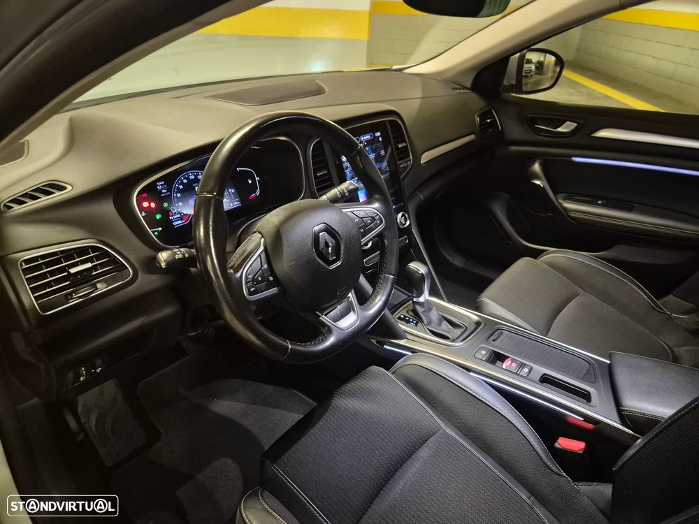 Renault Mégane Sport Tourer BLUE dCi 115 EDC INTENS - 32