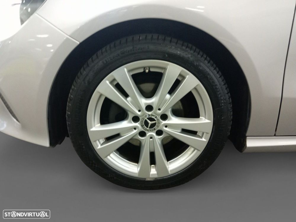 Mercedes-Benz A 180 Limousine - 15