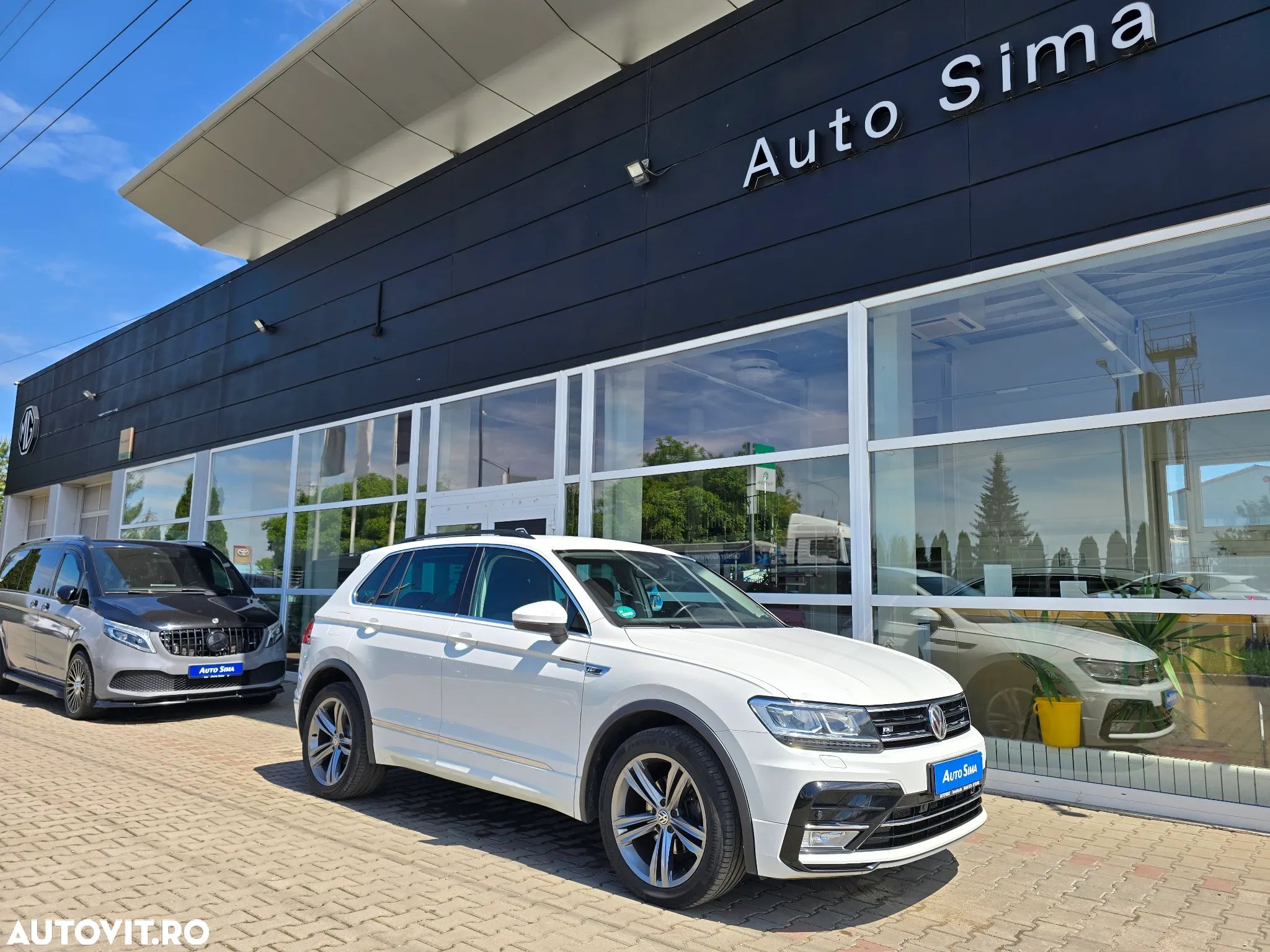 Volkswagen Tiguan 2.0 TDI SCR 4MOTION DSG R-Line - 1
