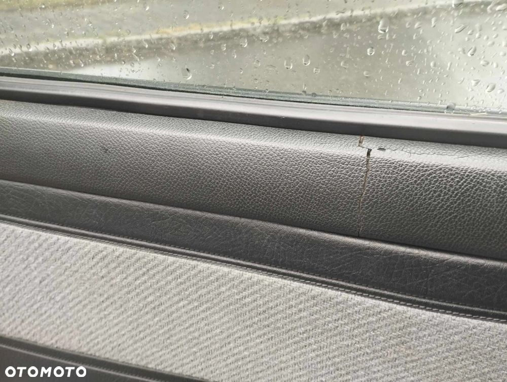 Volkswagen Golf Cabriolet 1.8 GLI - 14