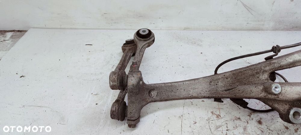 ZWROTNICA PRAWY PRZÓD AUDI A4 B9 A5 Q5 8W0407560 - 9