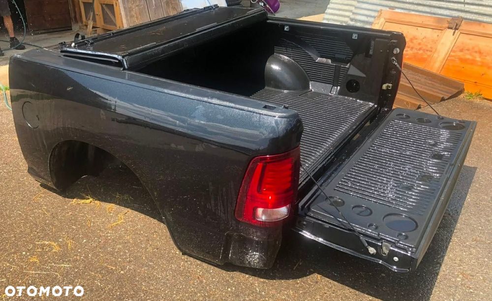 Dodge Ram IV generacji skrzynia ładunkowa / paka
