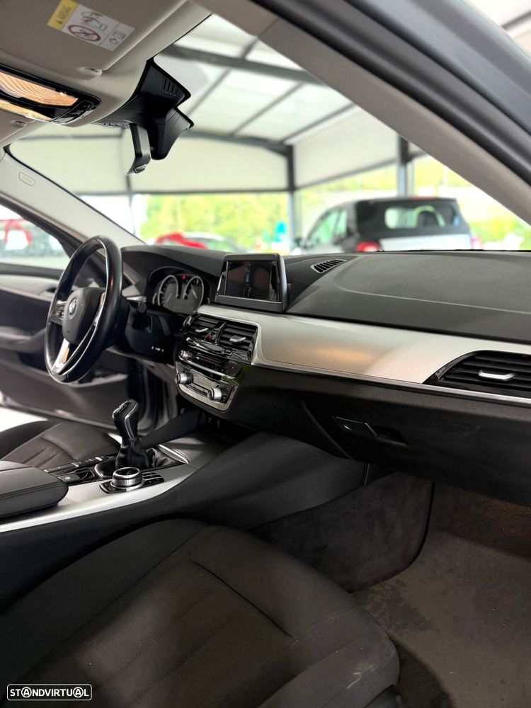 BMW 520 d Line Luxury - 8