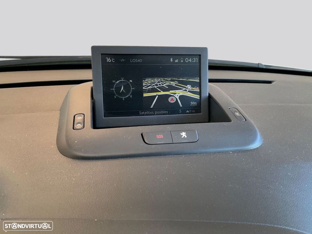 Peugeot 3008 1.2 PureTech Allure - 5