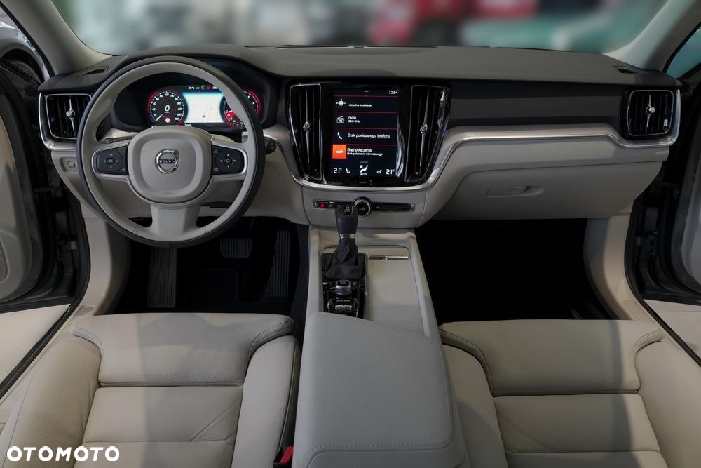 Volvo V60 B4 B Plus Bright - 16
