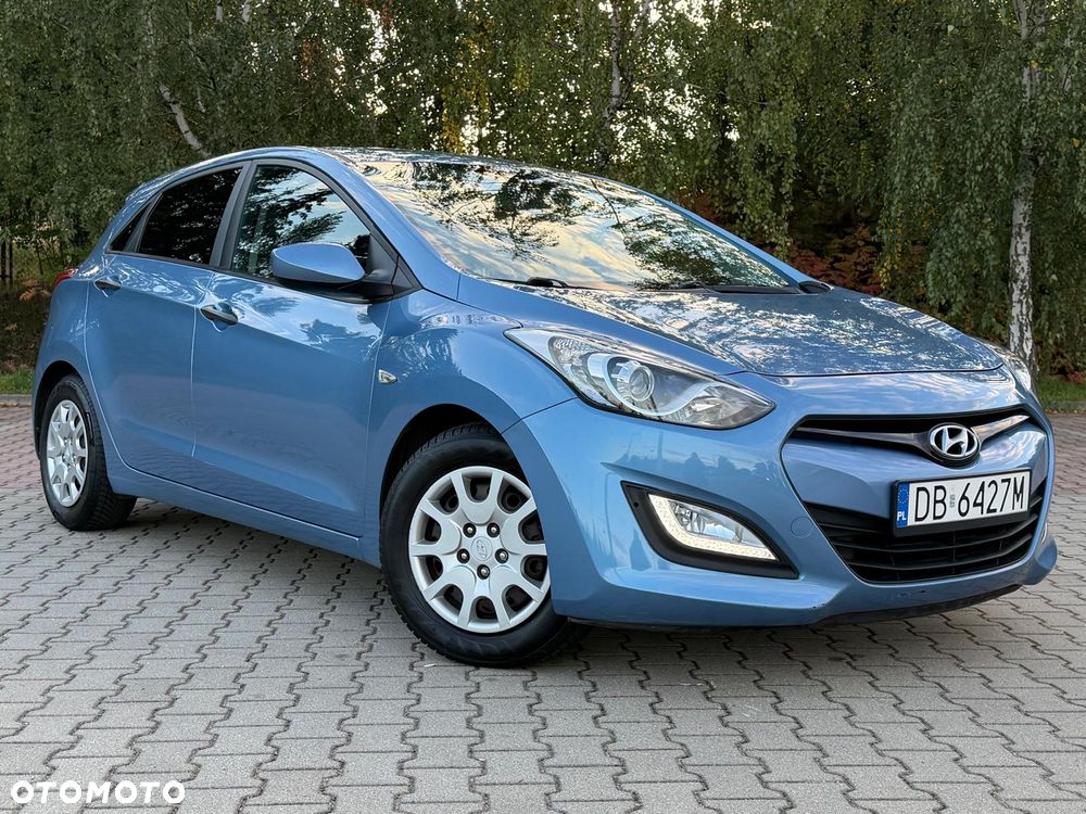 Hyundai i30 i30cw 1.4 Trend - 16