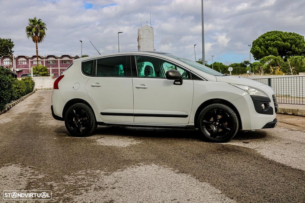 Peugeot 3008 1.6 e-HDi Active 2-Tronic - 25