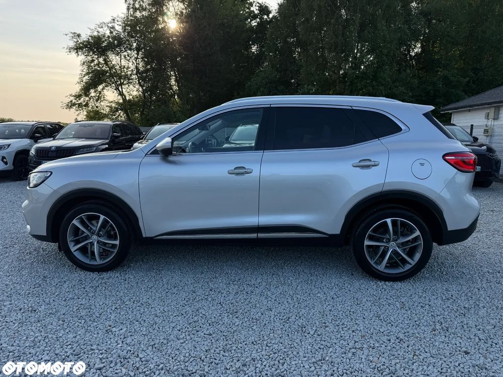 MG EHS PHEV Luxury - 7