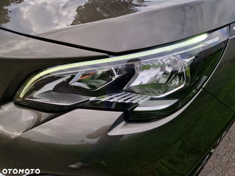 Peugeot 3008 - 29