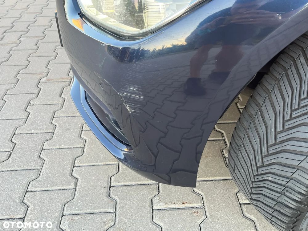 BMW Seria 3 - 16