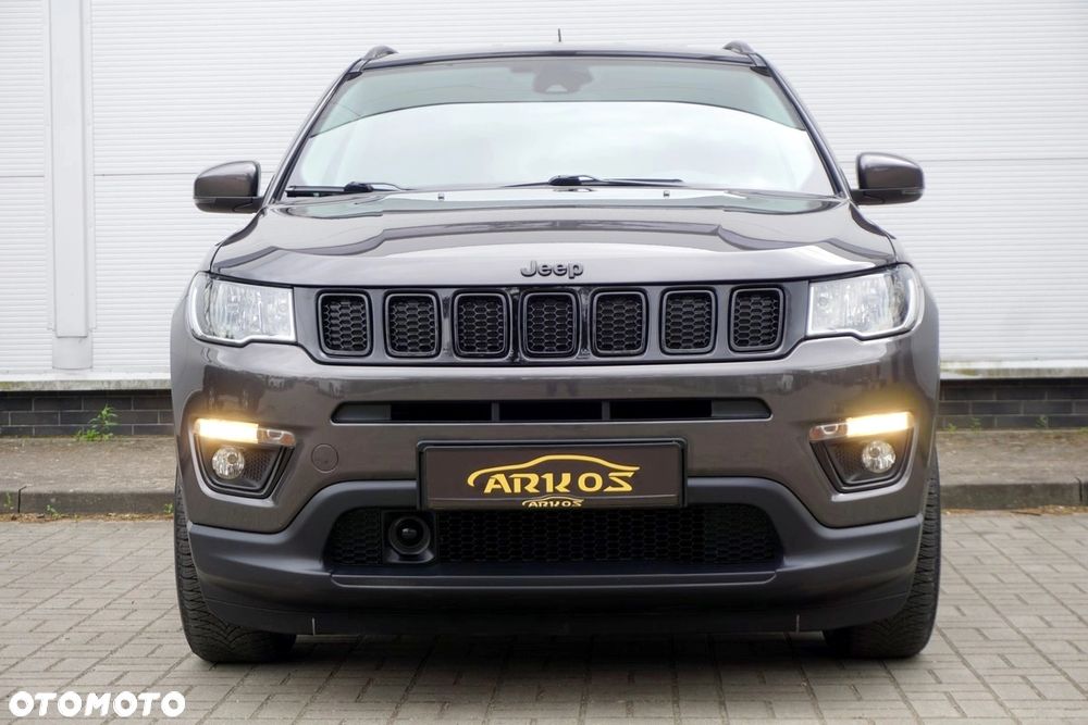 Jeep Compass 1.4 TMair Night Eagle FWD S&S - 12