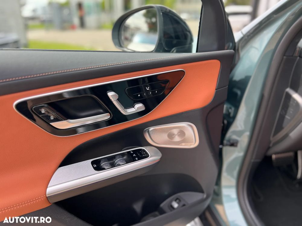 Mercedes-Benz GLC ver-300-e-4matic - 9