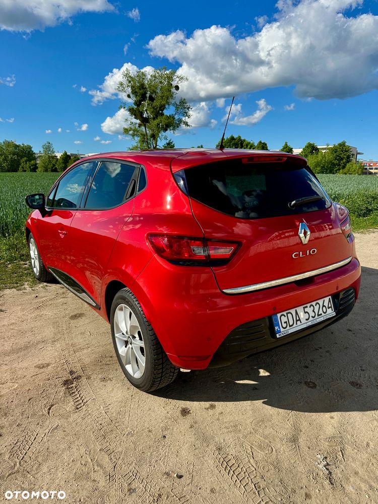 Renault Clio 1.2 16V Limited - 14