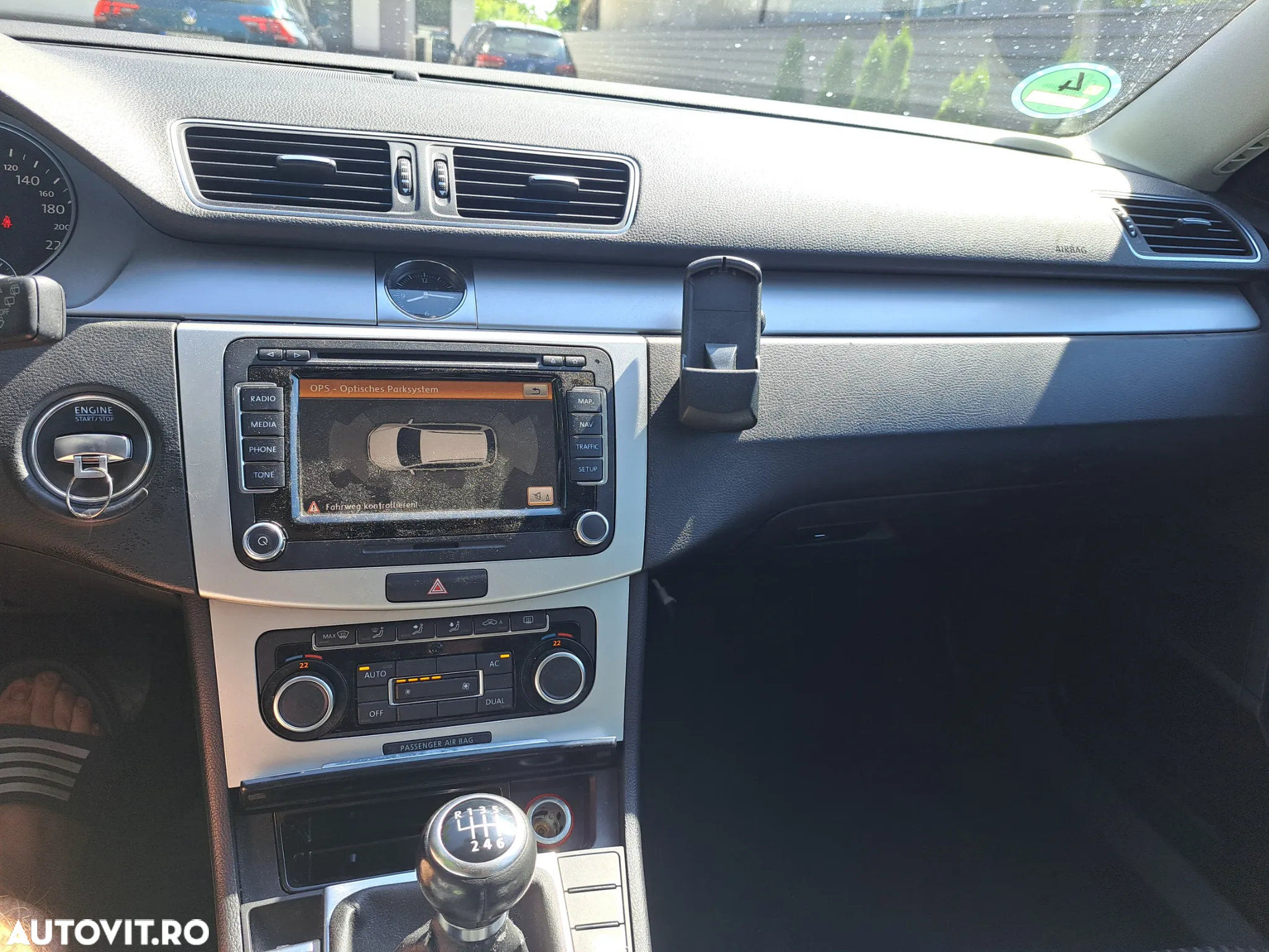 Volkswagen Passat Variant 2.0 TDI 4Motion BlueMotion Technology Business Edition - 13