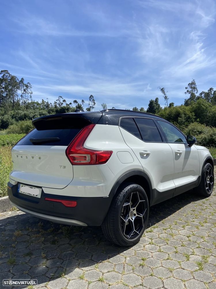 Volvo XC 40 - 5