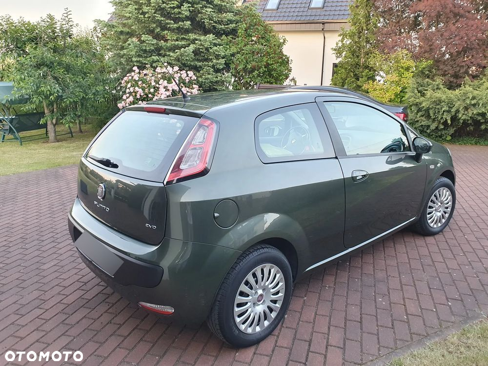 Fiat Punto Evo 1.4 8V Estiva Blue&Me Euro5 - 8