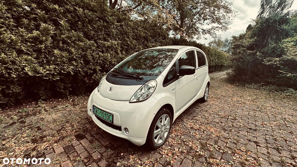 Peugeot iOn Active - 1