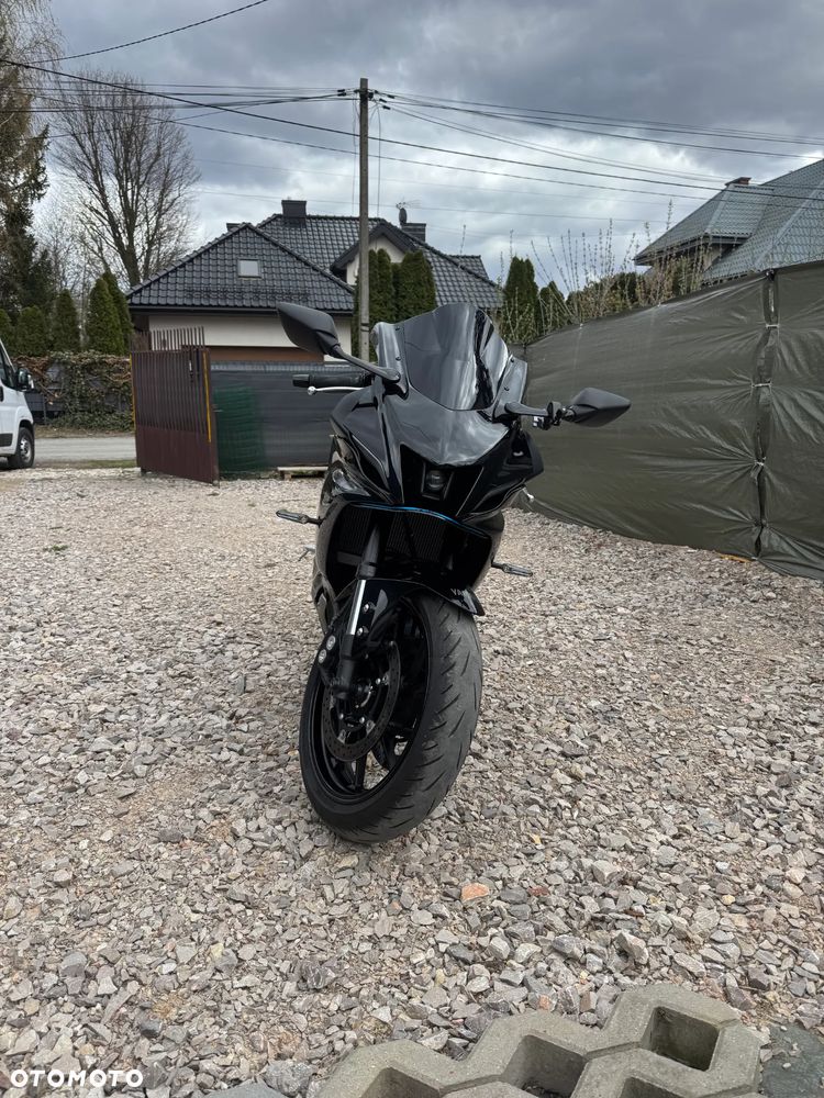 Yamaha R7 - 5
