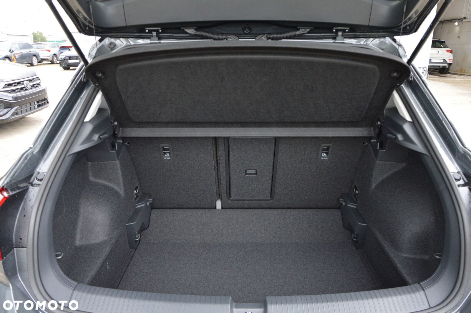 Volkswagen T-Roc - 26