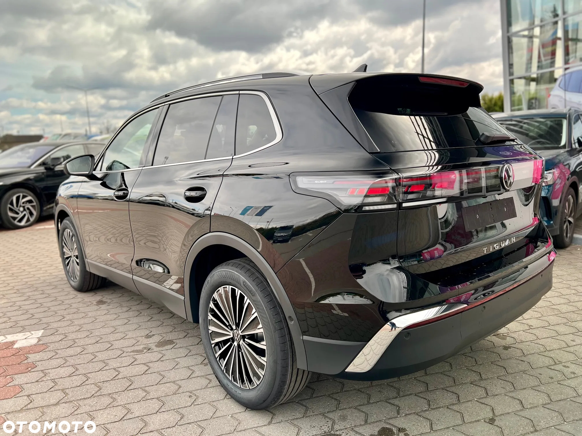Volkswagen Tiguan 2.0 TDI Elegance DSG - 3