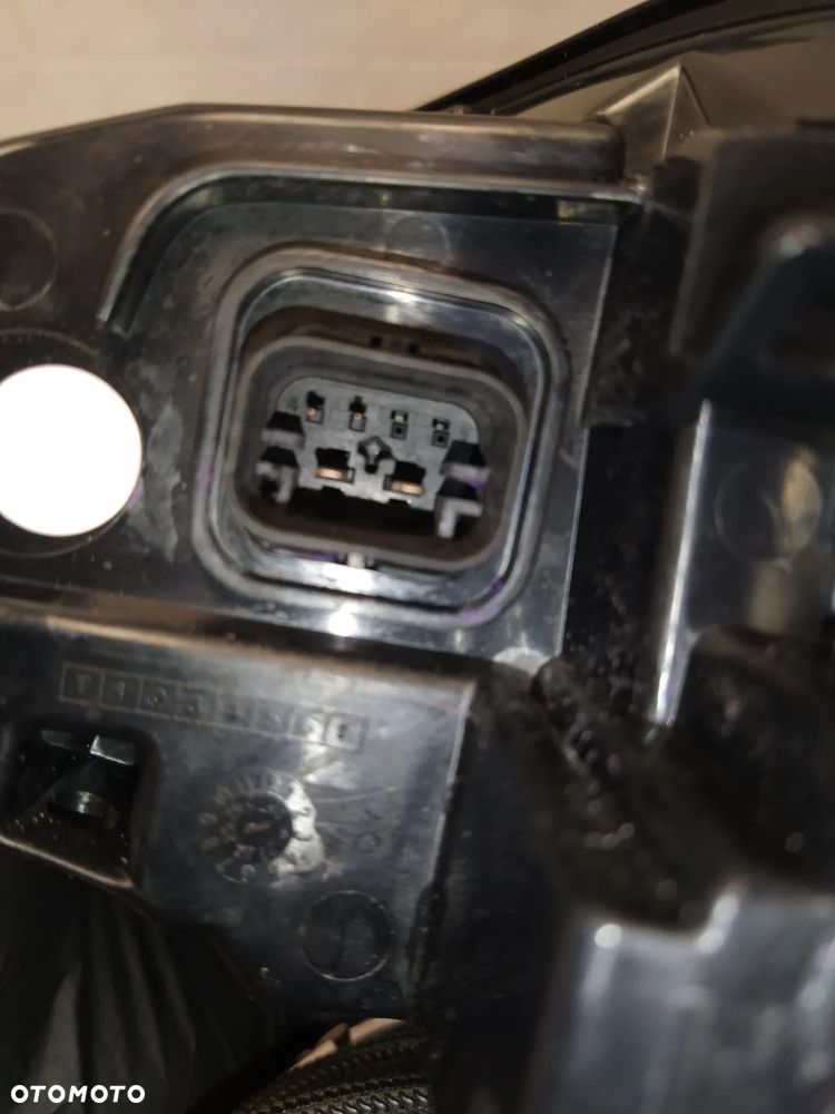 BMW 2 F74 LAMPA LEWA TYLNA LEWY TYŁ 4 PIN WERSJA USA I EU ORYGINAŁ - 9