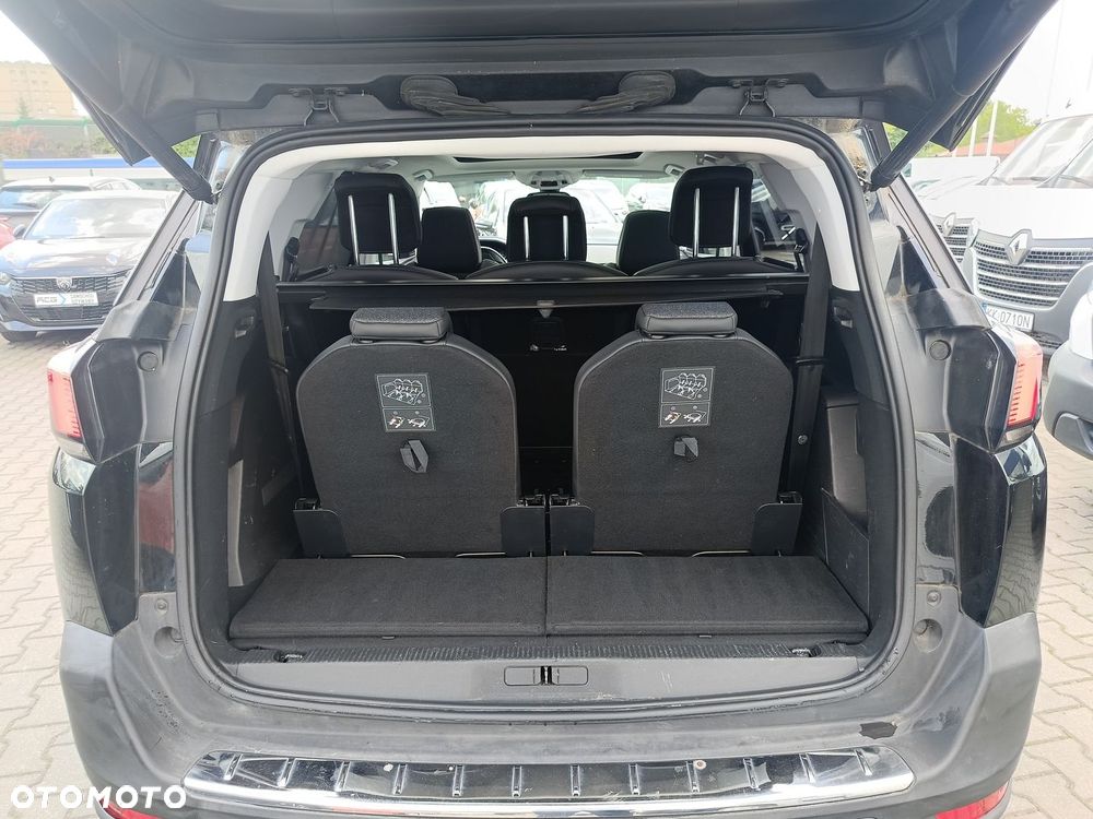 Peugeot 5008 1.6 PureTech Allure S&S EAT8 - 14