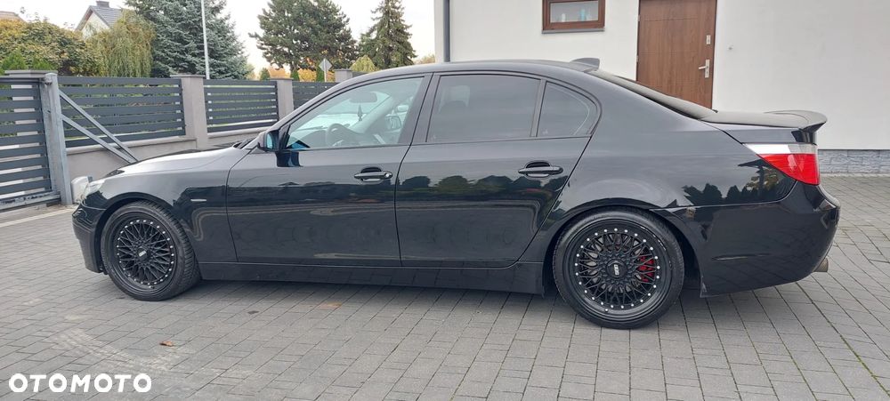 BMW Seria 5 523i - 12