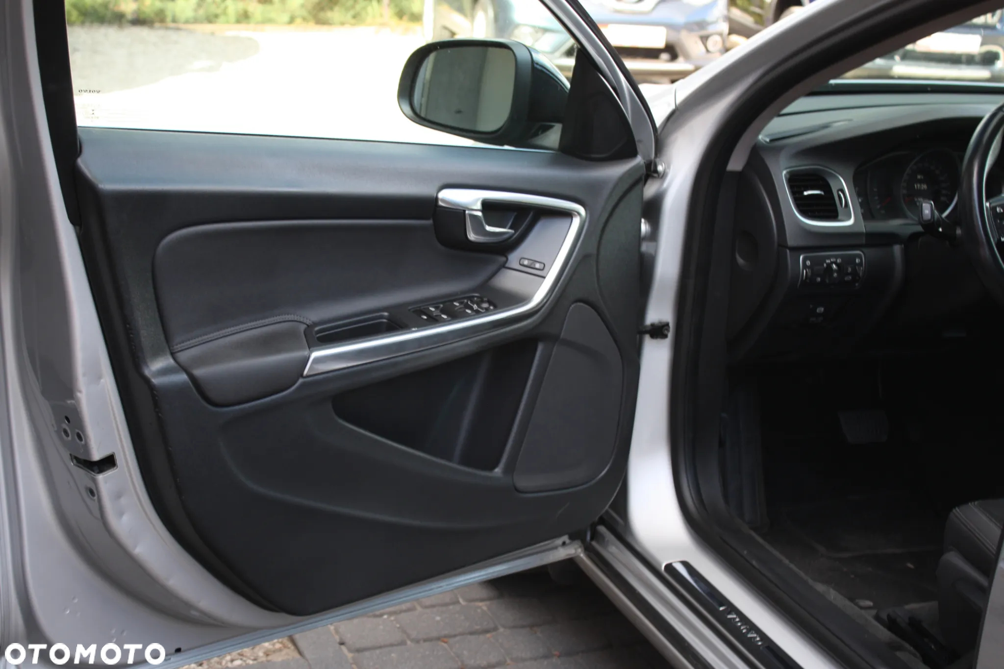 Volvo S60 D3 Kinetic - 5