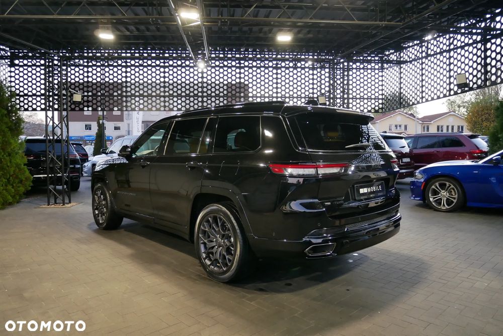 Jeep Grand Cherokee - 4