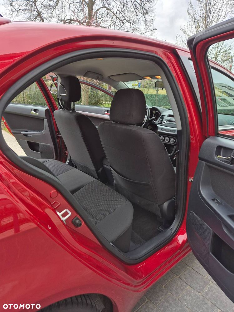 Mitsubishi Lancer 1.8 Invite - 20