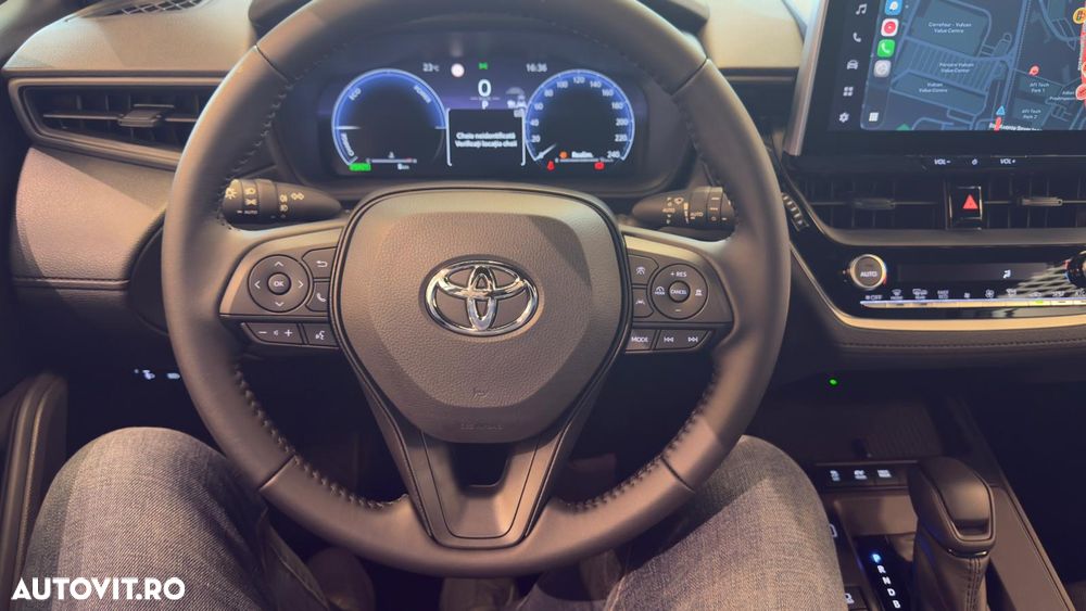 Toyota Corolla Cross 1.8 VVT-i Comfort - 27