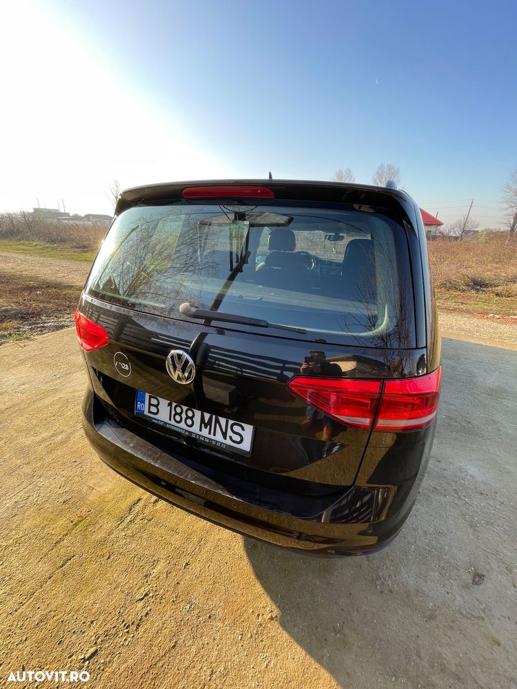 Volkswagen Touran 2.0 TDI SCR (BlueMotion Technology) DSG Comfortline - 14