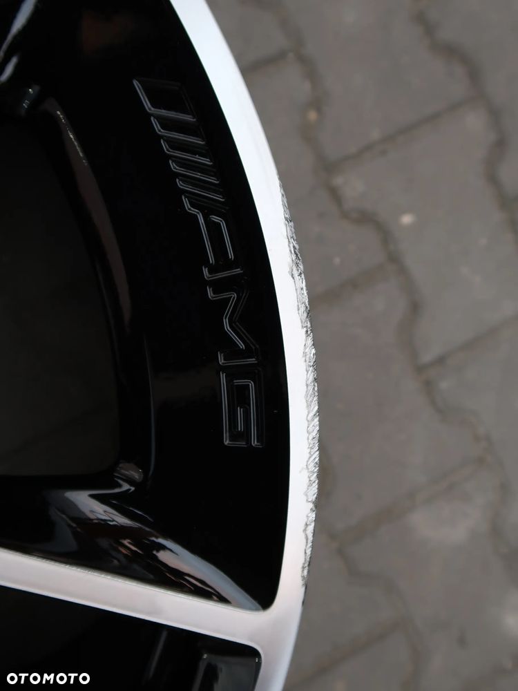 238 Felga Aluminiowa Mercedes A1674013600 10x22et56,1 - 2