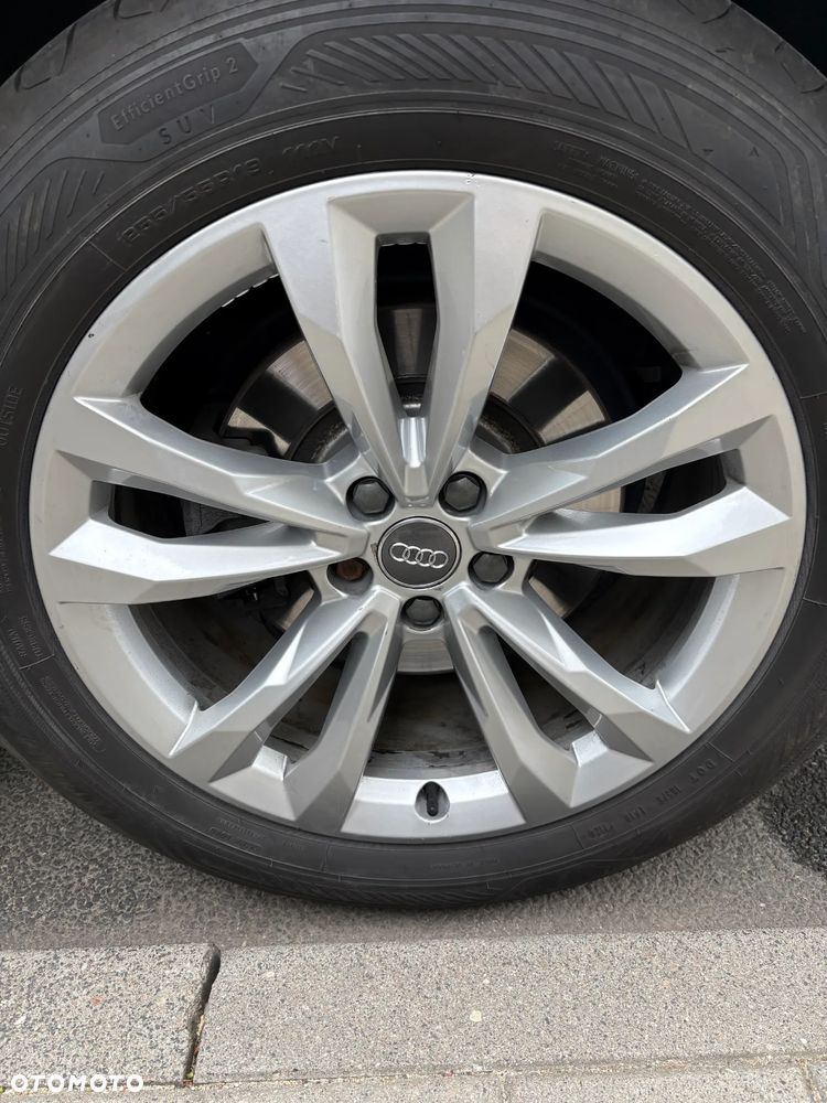 Audi Q7 - 19