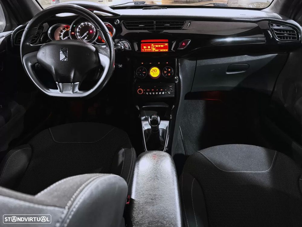 Citroën DS3 1.6 HDi Airdream So Chic - 7
