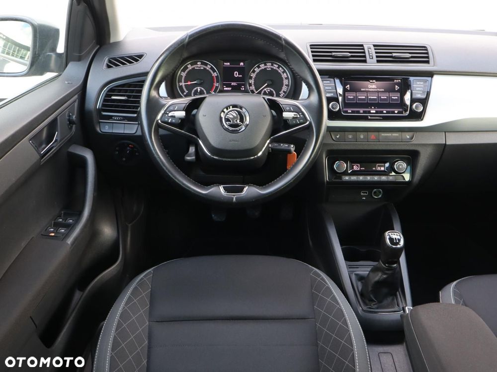 Skoda Fabia 1.0 TSI Ambition Plus - 10