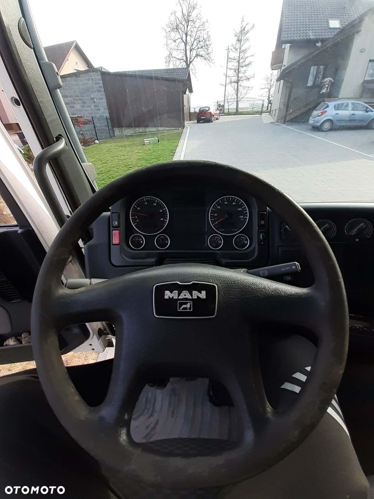 MAN TGL 12.180 4X2 BL - 6
