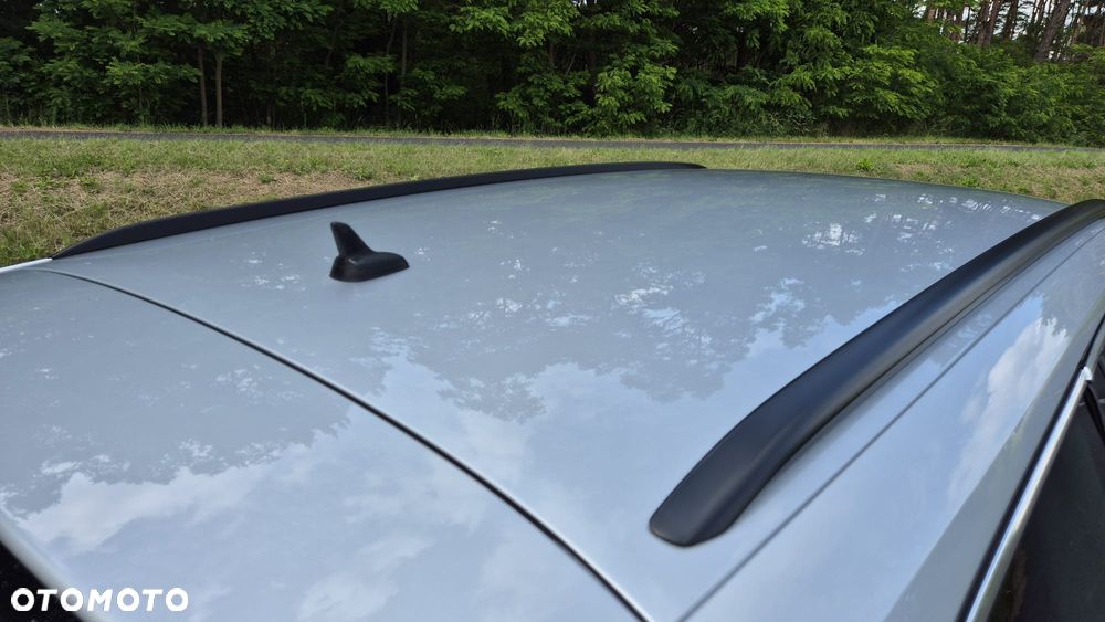 Volkswagen Passat 2.0 TDI SCR 4Mot DSG Comfortline - 11