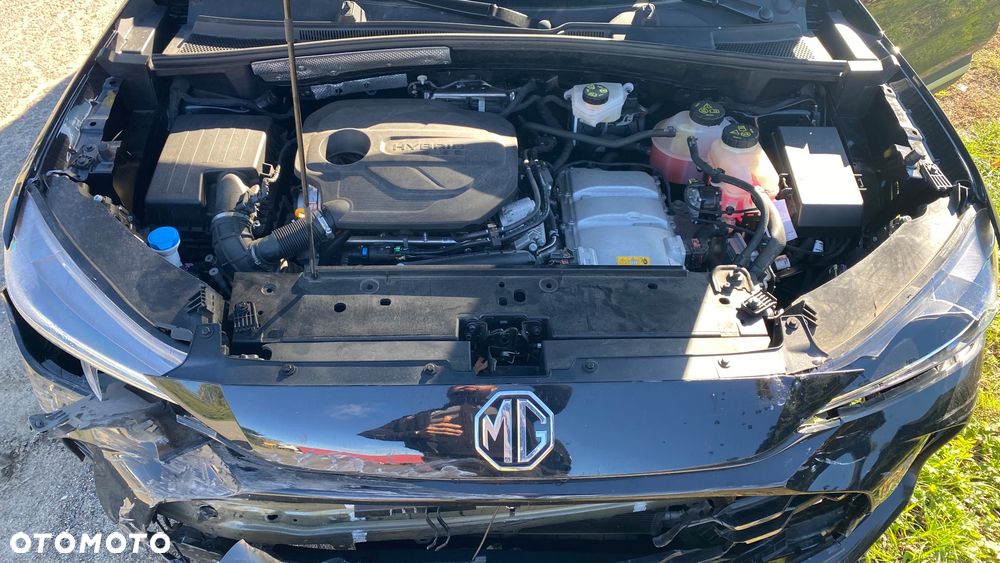 MG ZS Hybrid+ - 19
