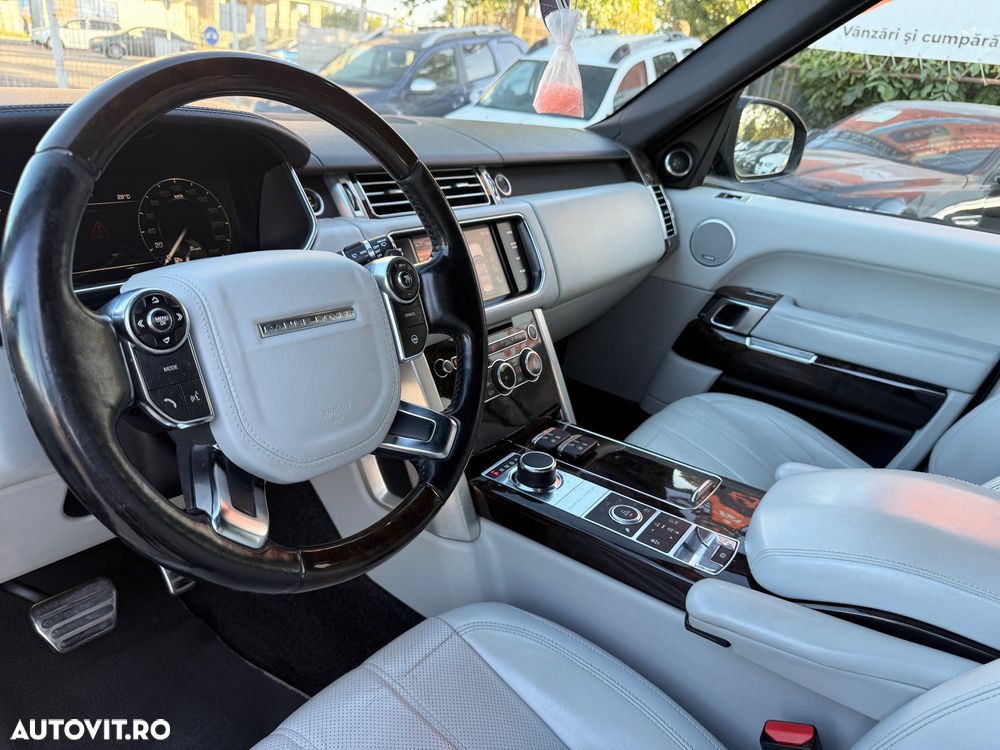 Land Rover Range Rover 4.4 I SDV8 Autobiography Black - 20