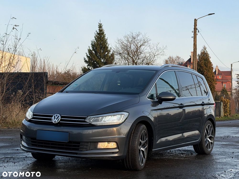 Volkswagen Touran - 3