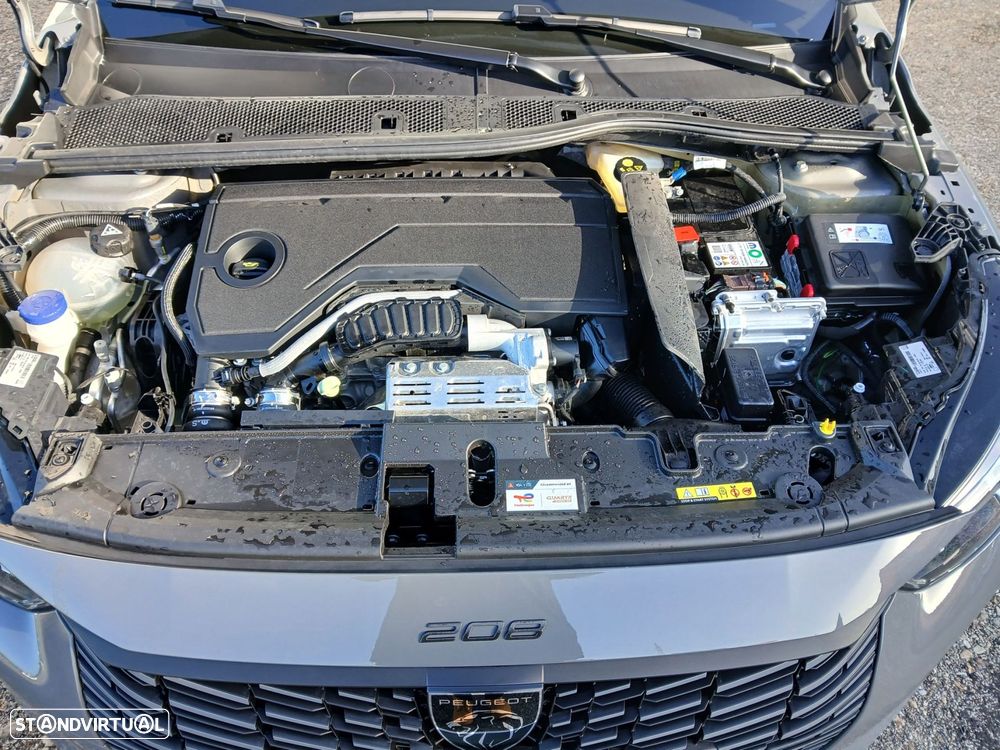 Peugeot 208 - 5