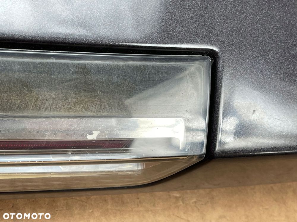 CADILLAC ESCALADE IV 2014 - SPOILER LOTKA KLAPY TYŁ - 9