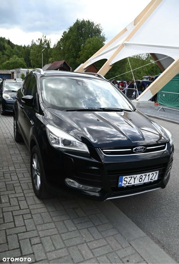 Ford Kuga - 1