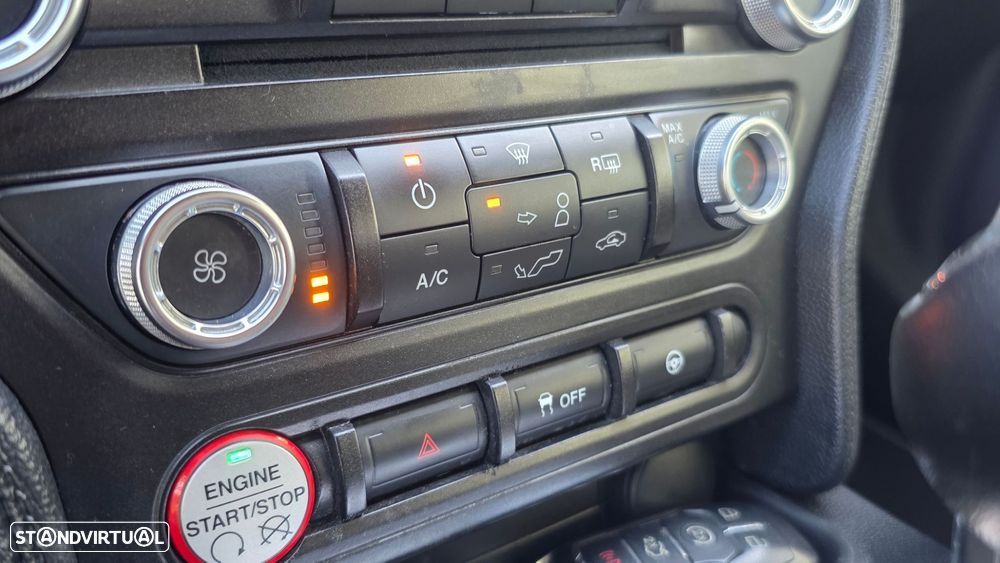 Ford Mustang 2.3i EcoBoost Aut. - 24